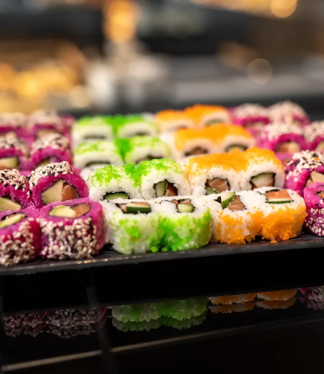 Sushi Bunte Auswahl mit frischem Sushi